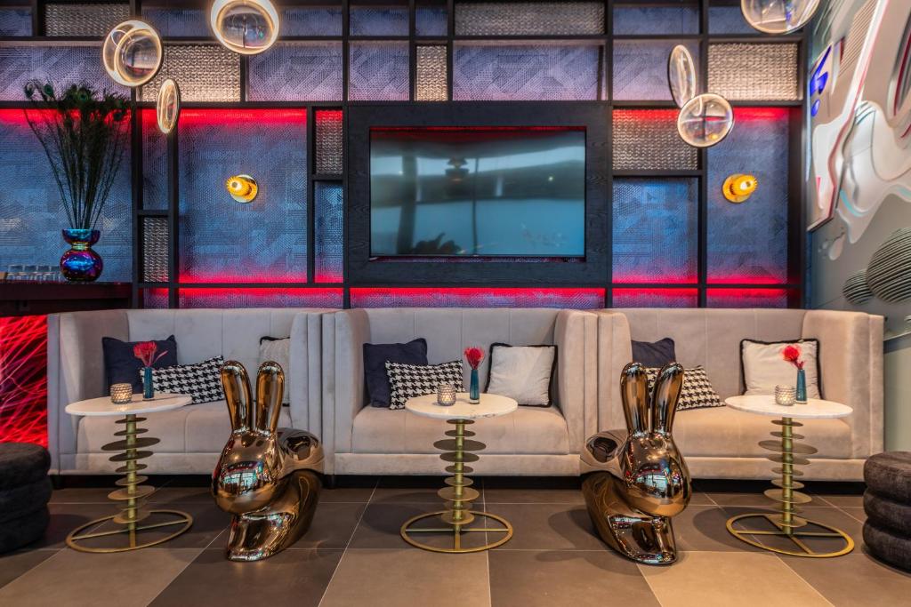Posezení v ubytování NYX Hotel Hamburg by Leonardo Hotels