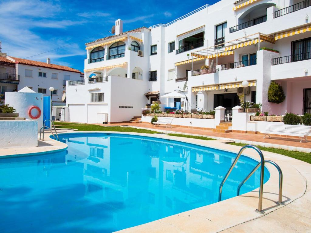 Bazén v ubytovaní Apartment Alcazaba by Interhome alebo v jeho blízkosti