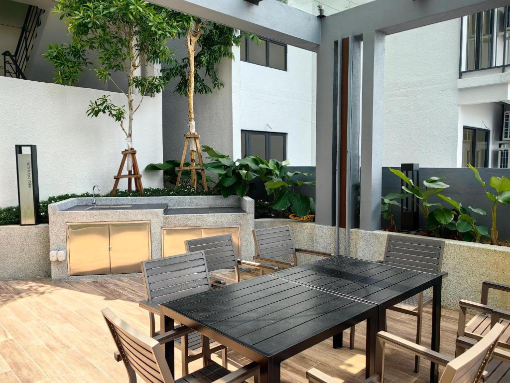 Suzi's Homestay at Dian Residency photo