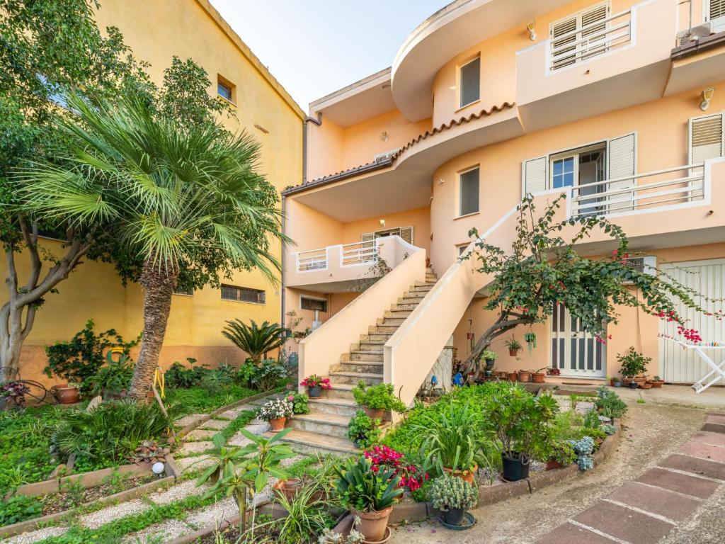 Κήπος έξω από το Apartment Casa Arangiu 1 by Interhome