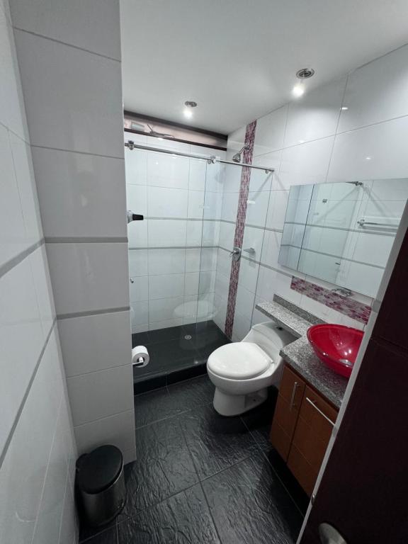 Koupelna v ubytování Hotel link