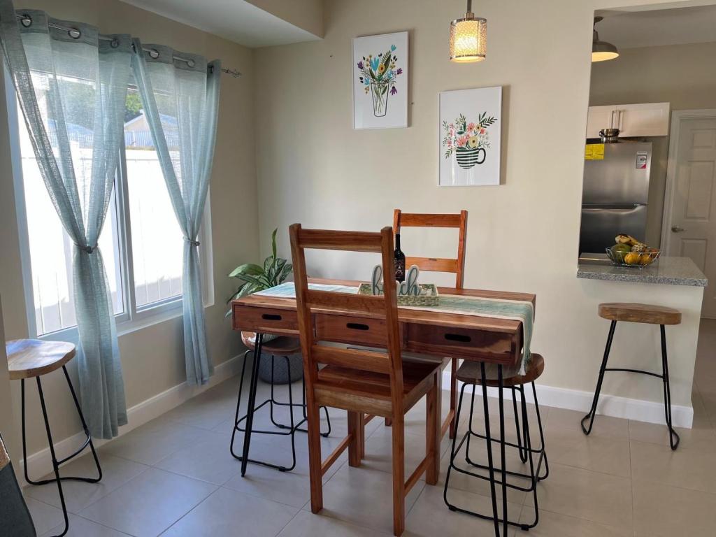 Kuchyň nebo kuchyňský kout v ubytování Seashell Villas