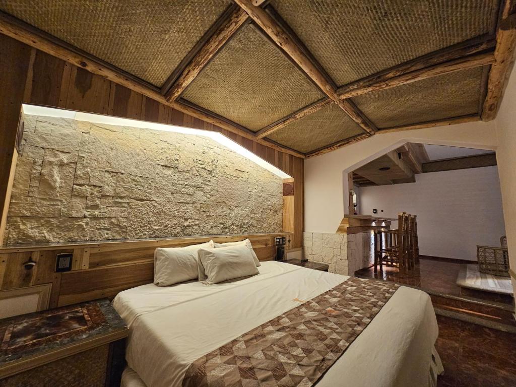 Postel nebo postele na pokoji v ubytování Silmar Hotel/Motel
