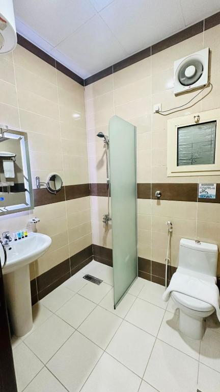 شقق اليمامة المميز الفندقية ينبع - Chambre De Luxe (2 Adultes + 1 Enfant)