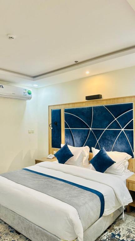 شقق اليمامة المميز الفندقية ينبع - Appartement 3 Chambres