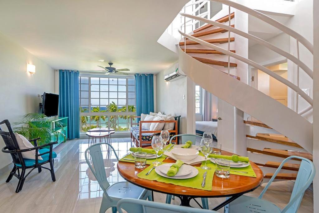 Χώρος καθιστικού στο Marriott SeaCastles B30 Rooftop Penthouse