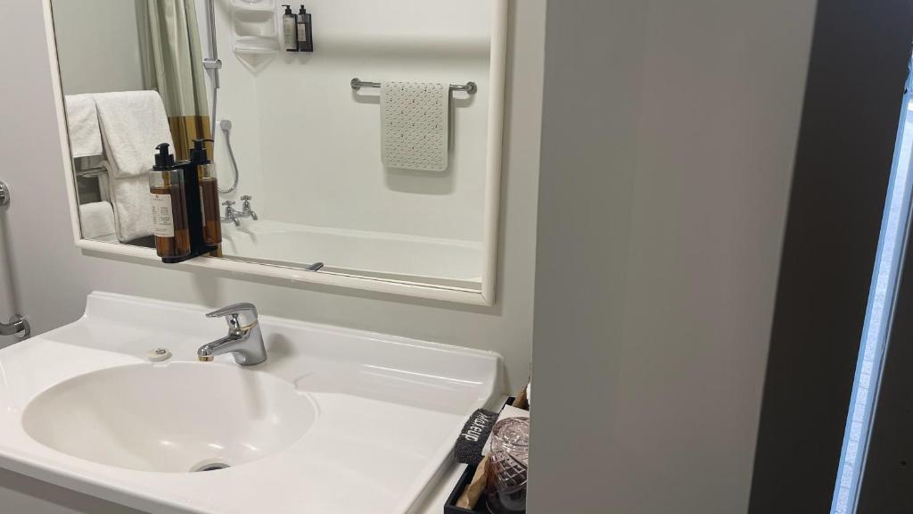 The Elmwood Motel - Resim 44