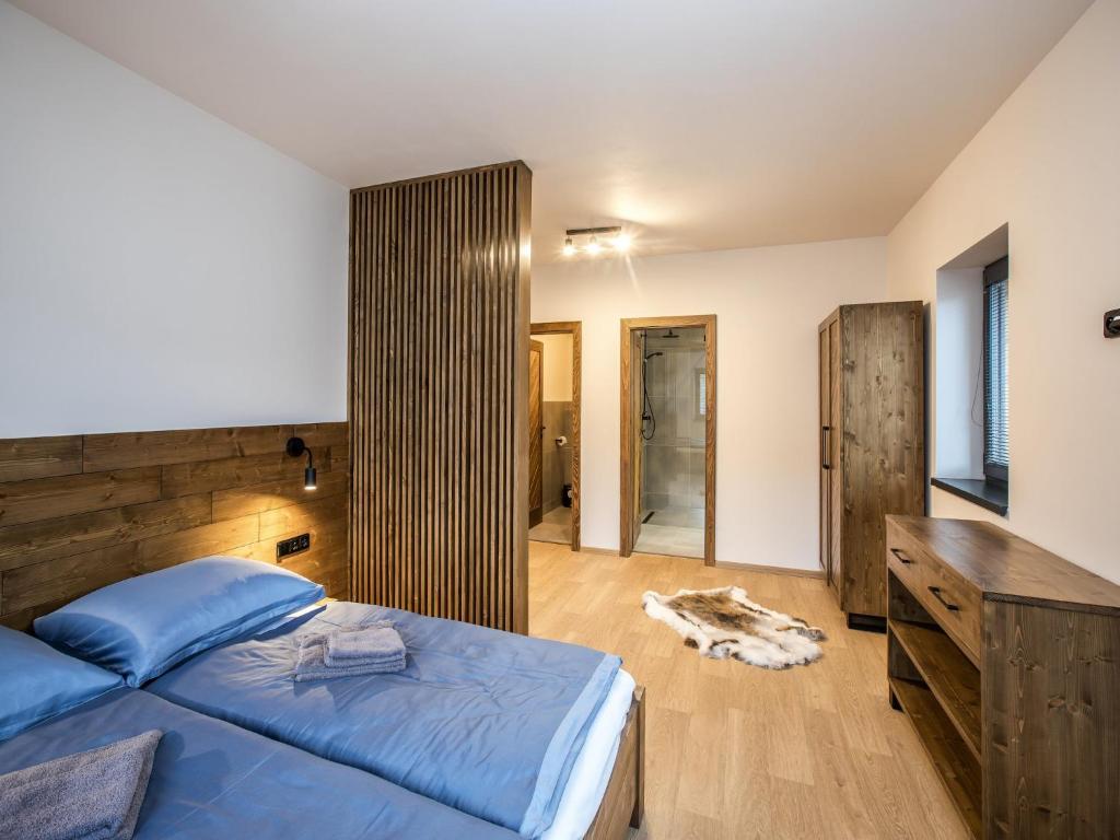 Postel nebo postele na pokoji v ubytování Villa in Bedrichov near ski resort