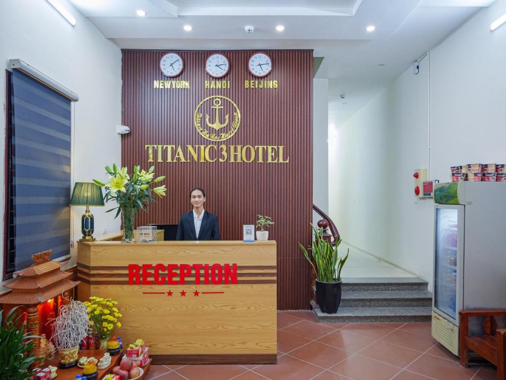 Vstupní hala nebo recepce v ubytování TITANIC 3 HOTEL