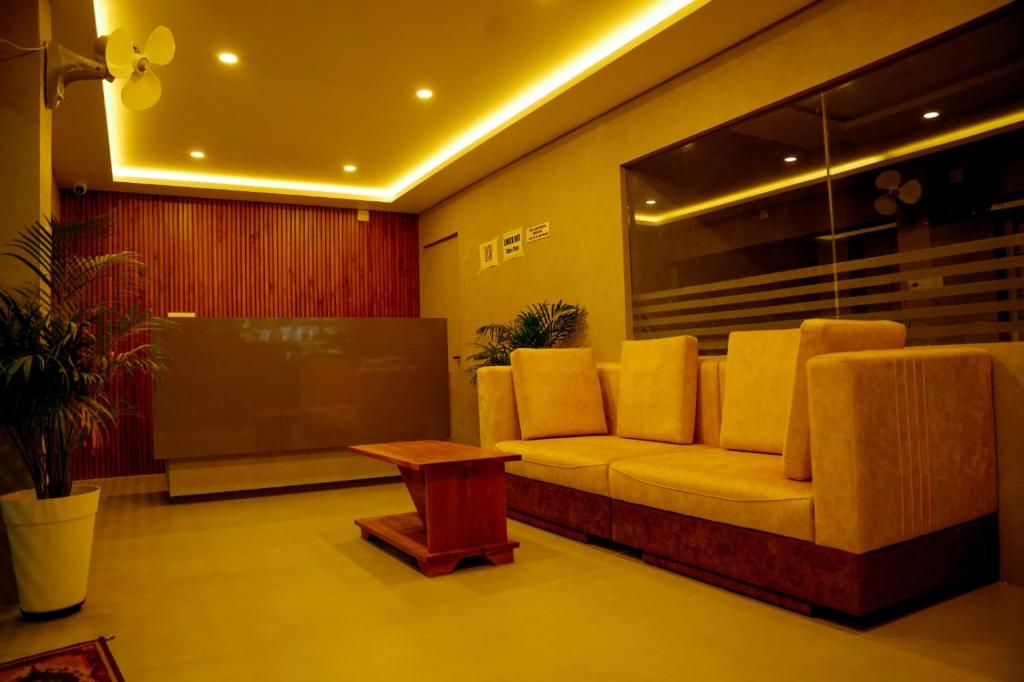 Istumisnurk majutusasutuses Jayalakshmi Residency