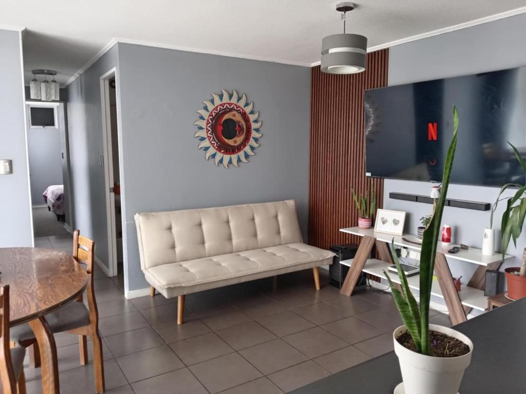 Khu vực ghế ngồi tại Condominio Mistral Oriente 2