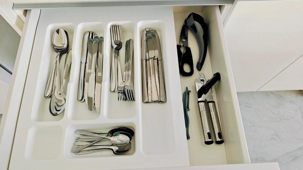 Stylish Home Away from Home - Resim 35