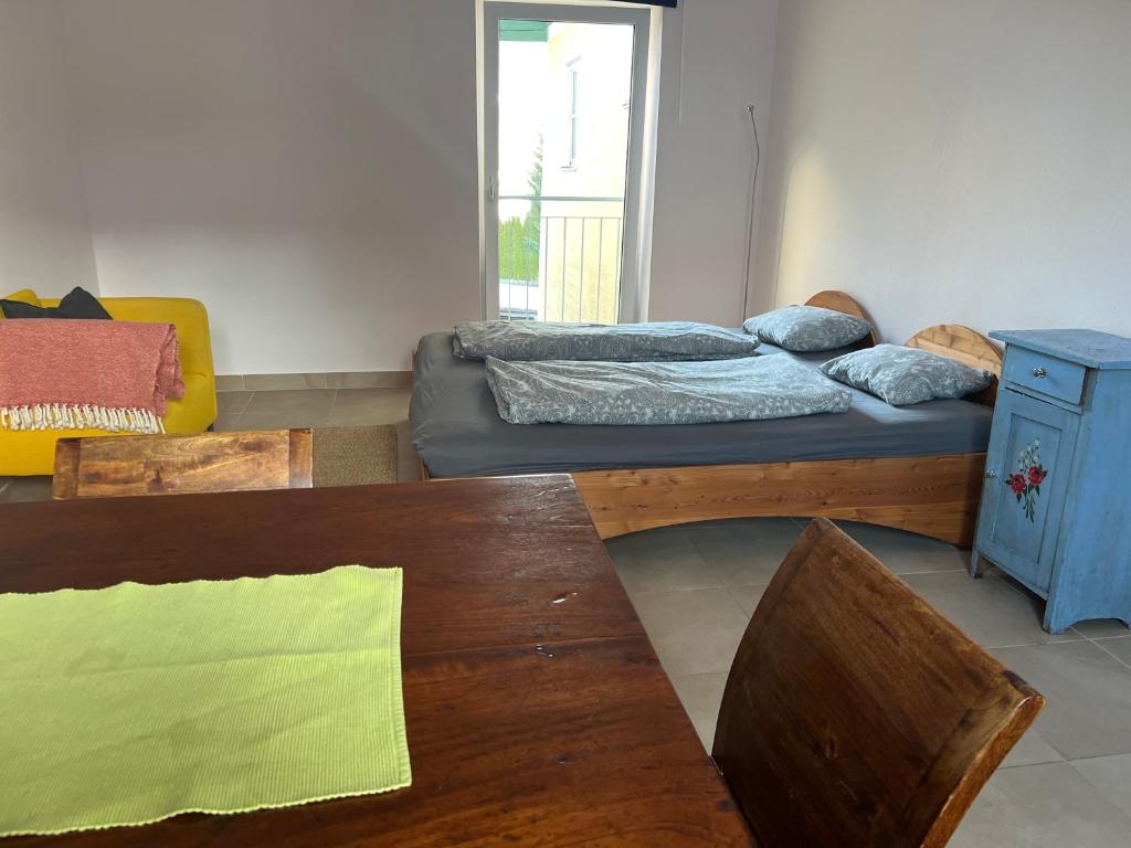 Posezení v ubytování Tauglerei Doppelzimmer Bergamotte