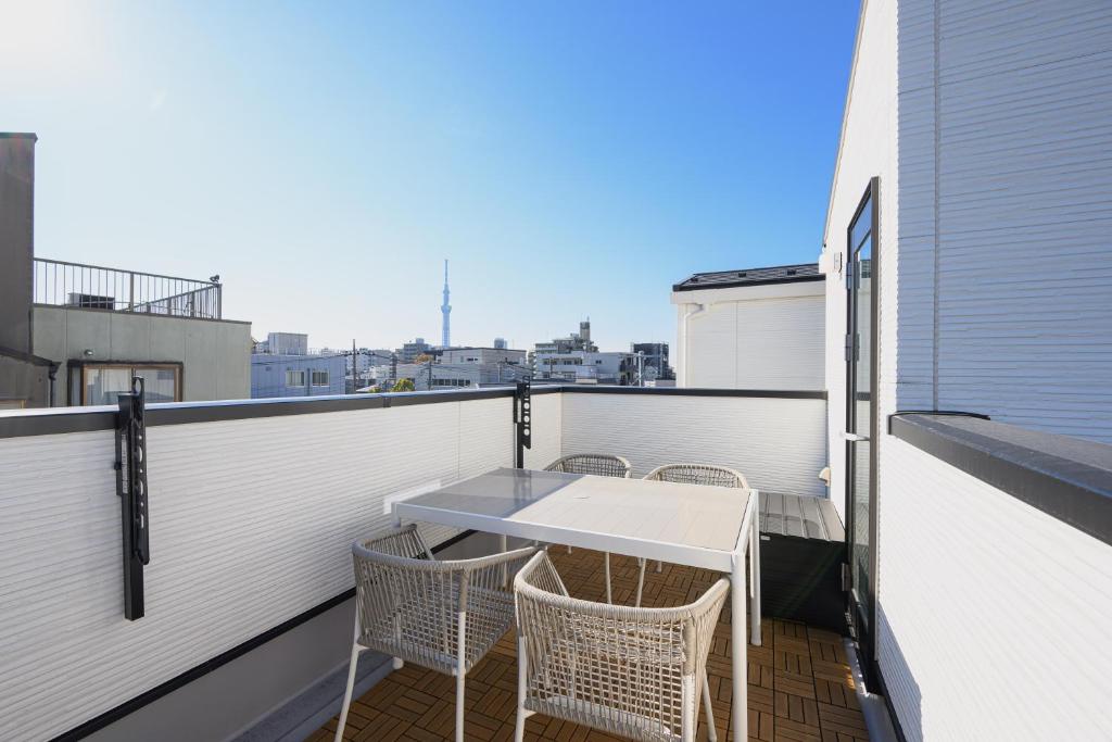 Rõdu või terrass majutusasutuses Skytree View Terrace