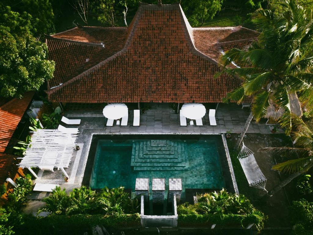 Bazén v ubytování Lost Paradise Gili nebo v jeho okolí