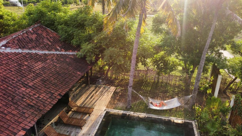 Bazén v ubytování Lost Paradise Gili nebo v jeho okolí