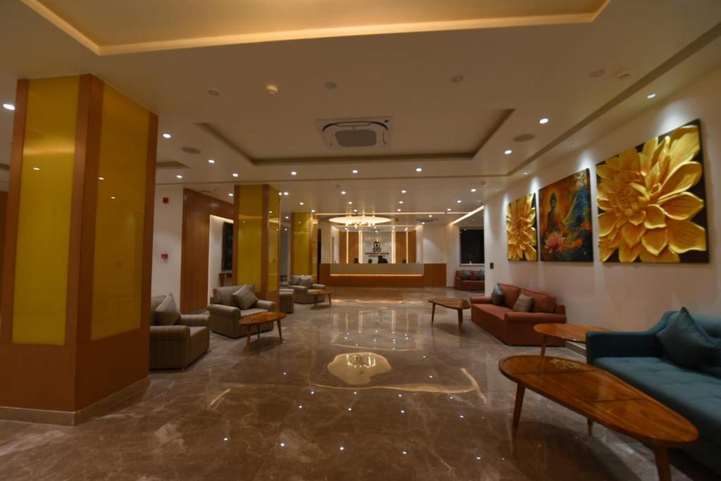 Posezení v ubytování Hotel Tathagat Ashok