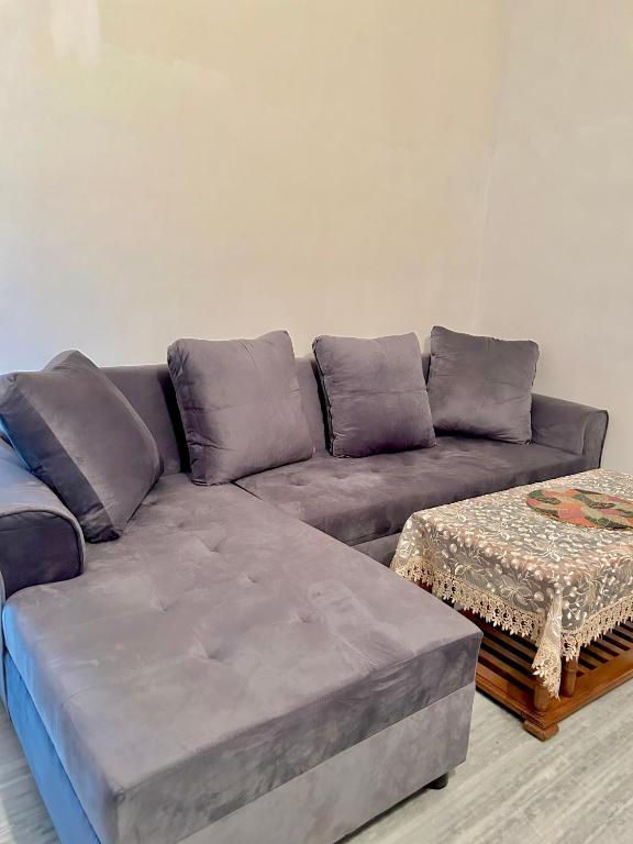Posezení v ubytování Riverside Homestay