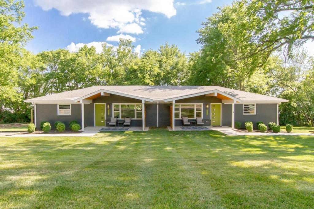 a small house with a large yard at Bright Bungalow Country Dream Retreat in Franklin