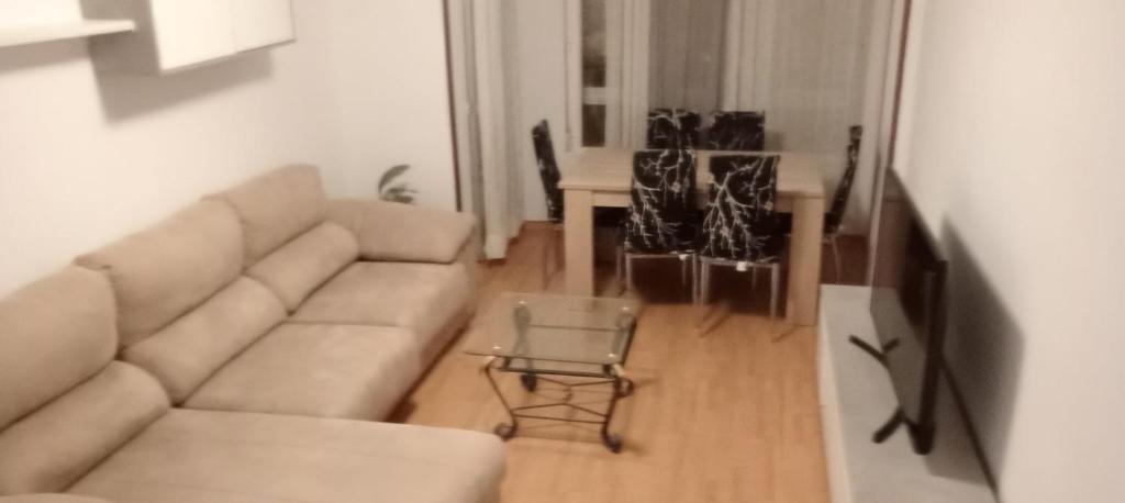 Χώρος καθιστικού στο Piso 3 habitaciones Aranda de Duero céntrico