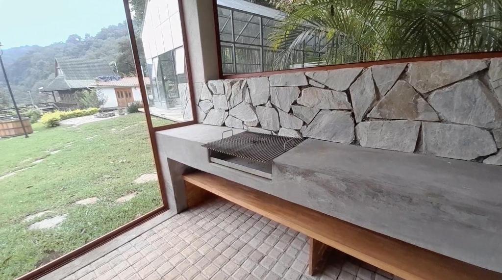 Nespecifikovaný výhled na hory nebo výhled na hory při pohledu z hotelu