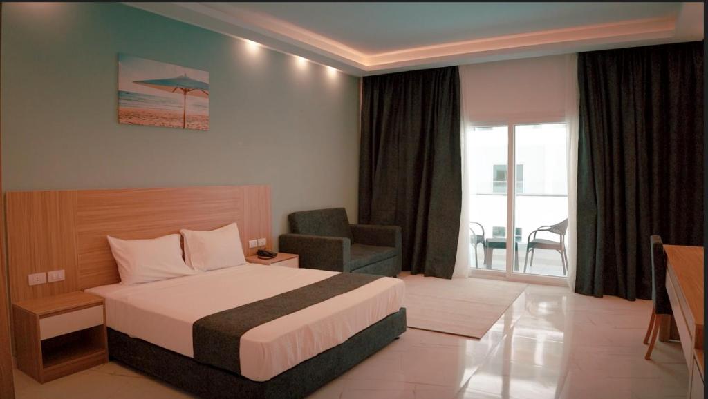 Sky Star Hotel free shuttle to Hurghada City Center - 16