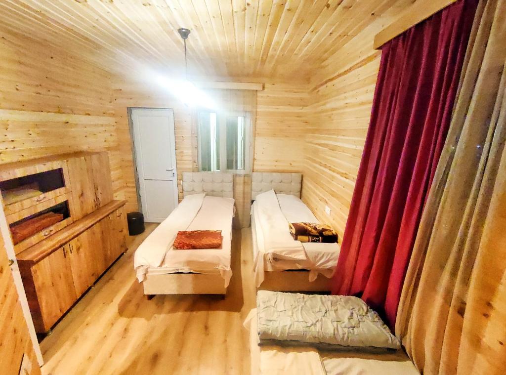 Ένα ή περισσότερα κρεβάτια σε δωμάτιο στο Lashaus