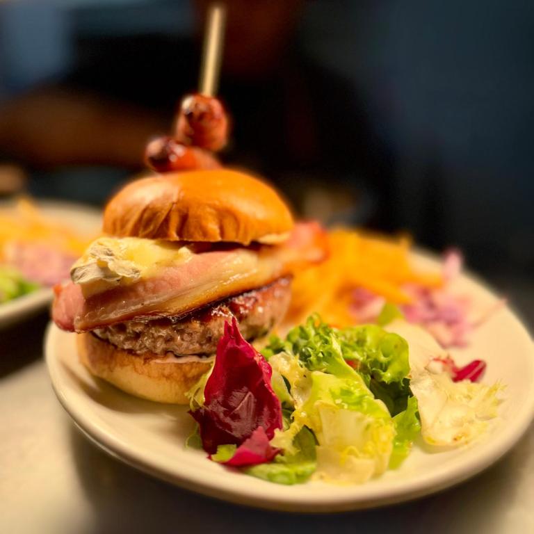 Sids restaurant and bar with rooms - Resim 39