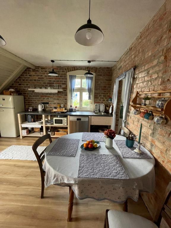 Kuchyň nebo kuchyňský kout v ubytování Apartmány Malý Princ