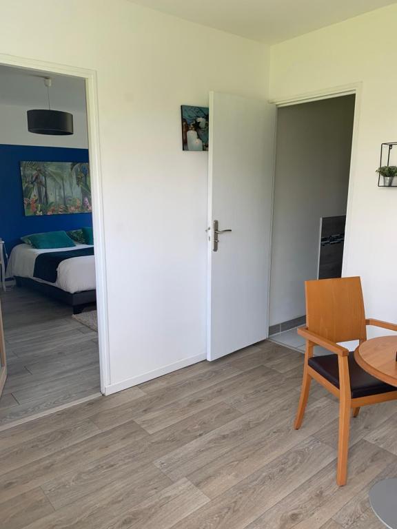 Postel nebo postele na pokoji v ubytování Escapade Marine chambre d hotes