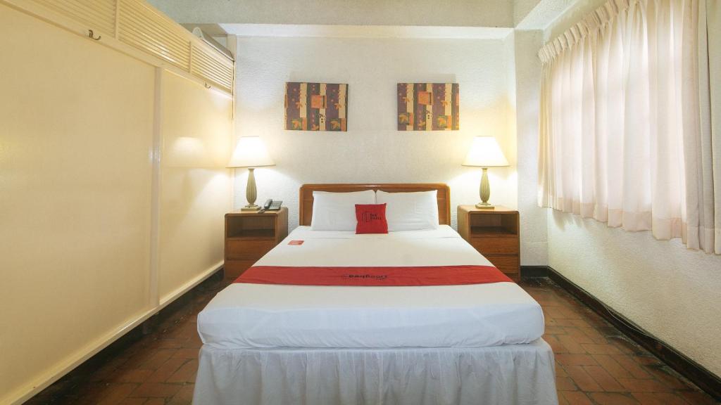 RedDoorz at Broadway Court Apartelle II Quezon City - 豪华室