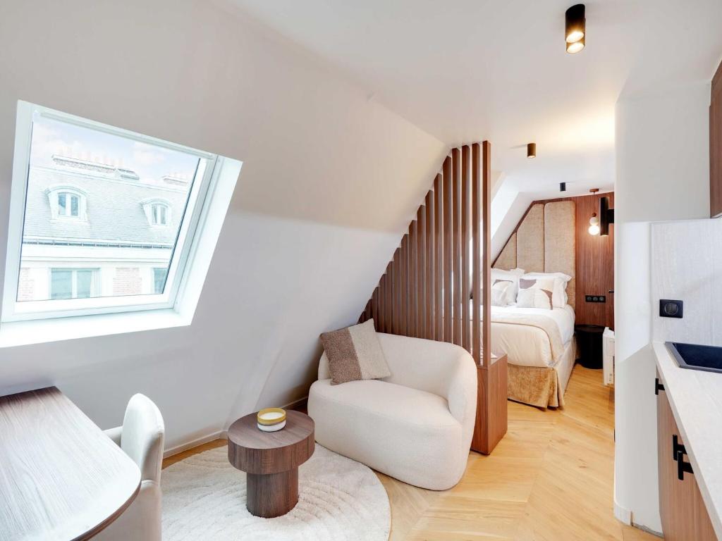 Cosy and modern studio - 2P - Saint Lazare 8eme