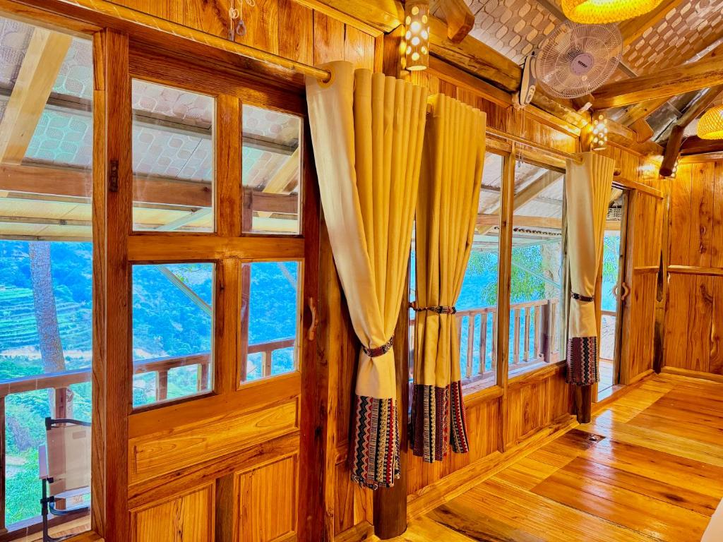 Pu Luong - Duy Phuong Homestay - Familiekamer Met Uitzicht Op De Bergen