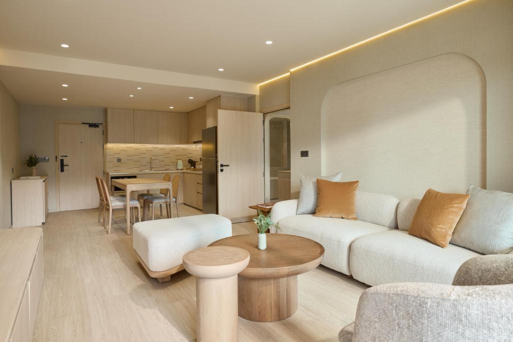 
King Suite with Balcony
