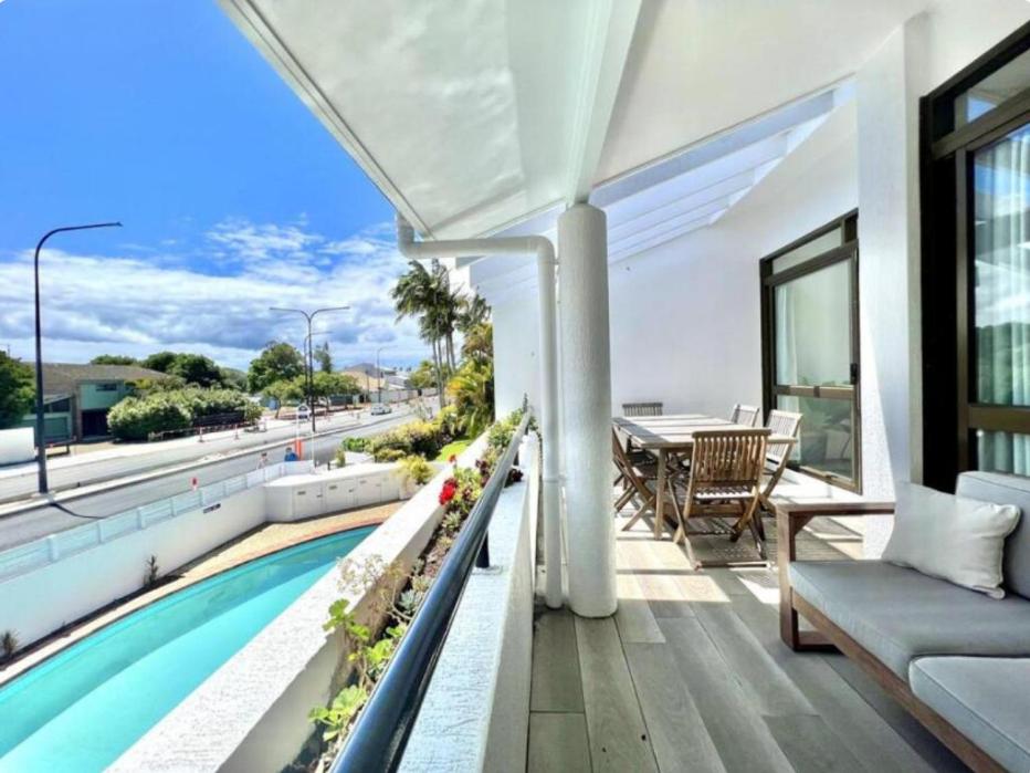 Bazén v ubytování The Noosa Apartments nebo v jeho okolí