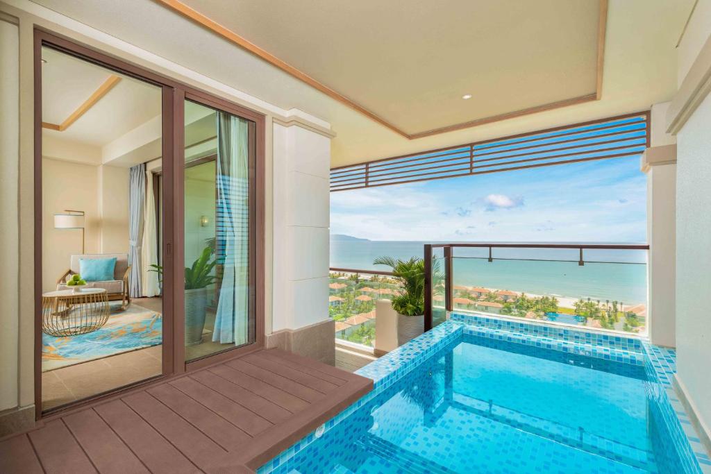 Ocean View Plunge Pool Twin Suite – Spa Inclusive