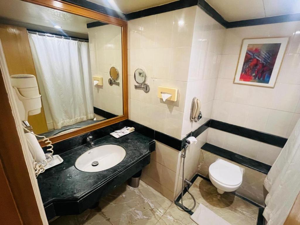 Koupelna v ubytování The Pride Hotel, Nagpur