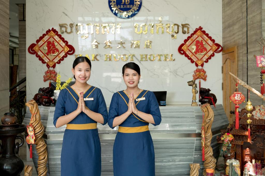 Hak Huot Hotel I 6