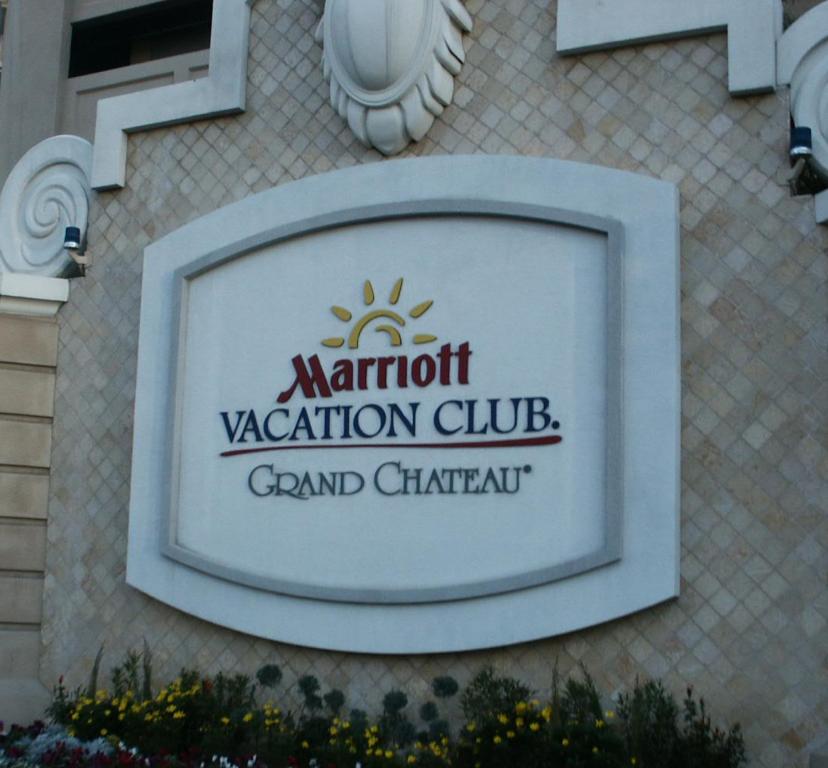 Marriott Vacation Club Grand Chateau from $107. Las Vegas Hotel
