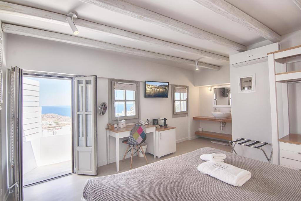 Lindos Comfy Suites - 17