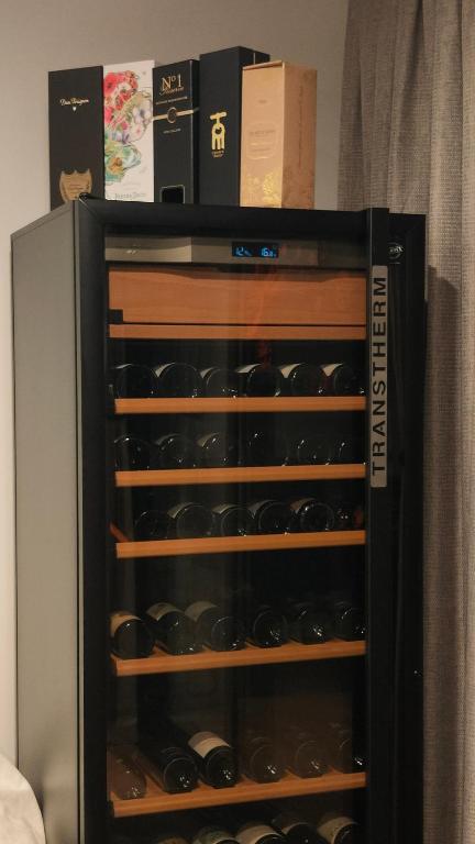 Stylish and Unique home at the heart of Newmarket - Resim 25