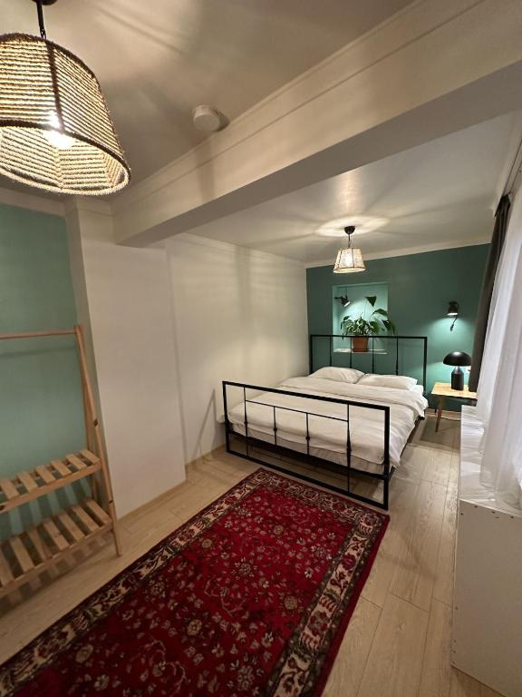 Postel nebo postele na pokoji v ubytování StayHouse's - Modern,Peaceful & Unique Mansion