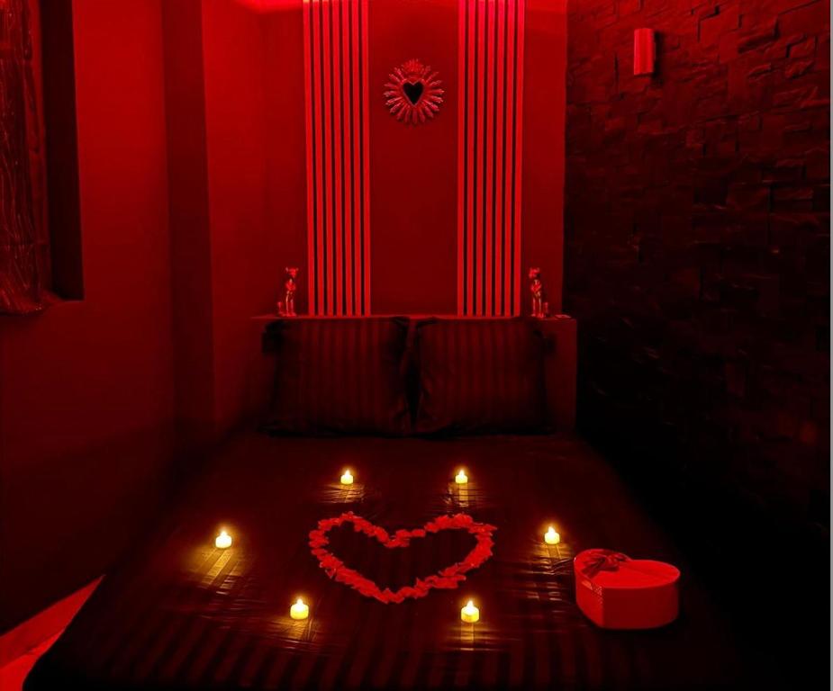 ภาพในคลังภาพของ Love Room Balneo Menton ในม็องตง