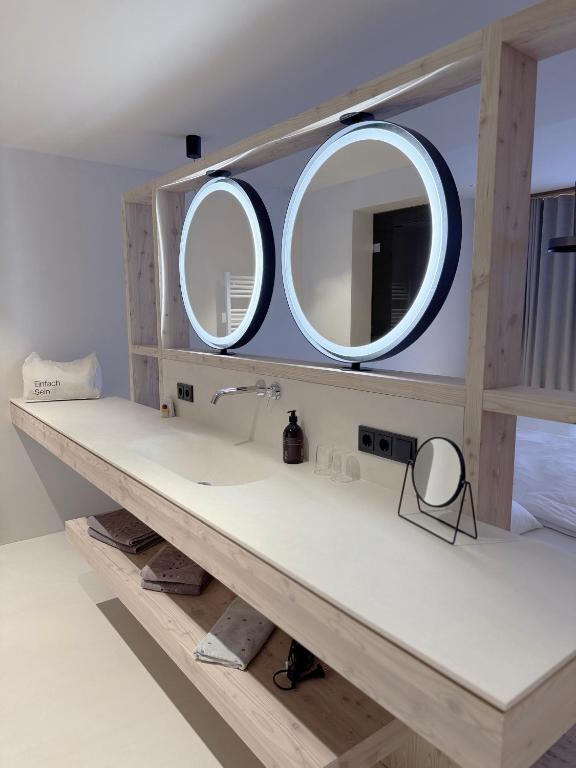 Hotel Marten - Suite Con Terraza