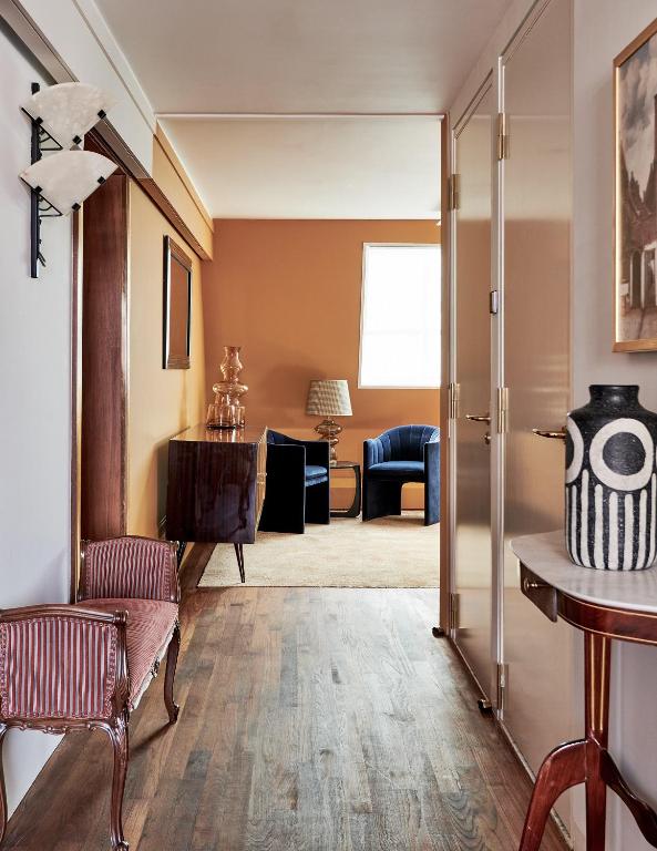 
Prestige One-Bedroom Suite 
