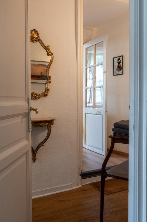 La Maison du Notaire Royal - 18