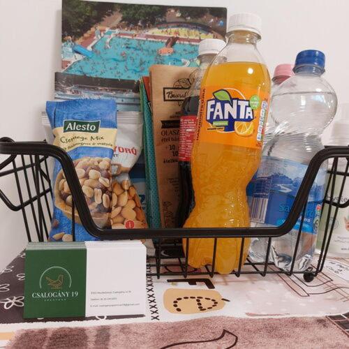 Nápoje v ubytování Csalogány 19 Apartman
