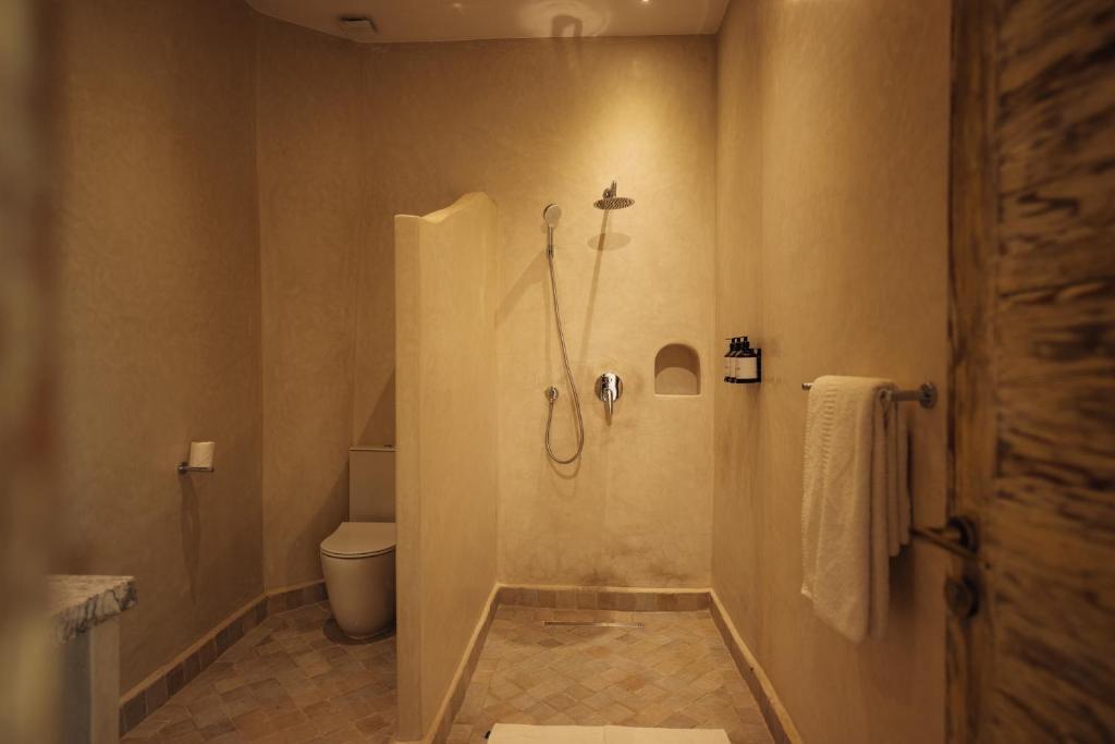 Koupelna v ubytování Sahara pearl Hotel