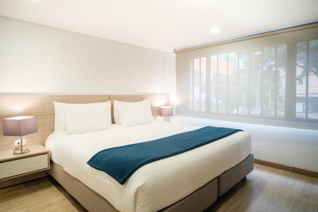 Letto o letti in una camera di Palermo Home Bogota & Art Gallery
