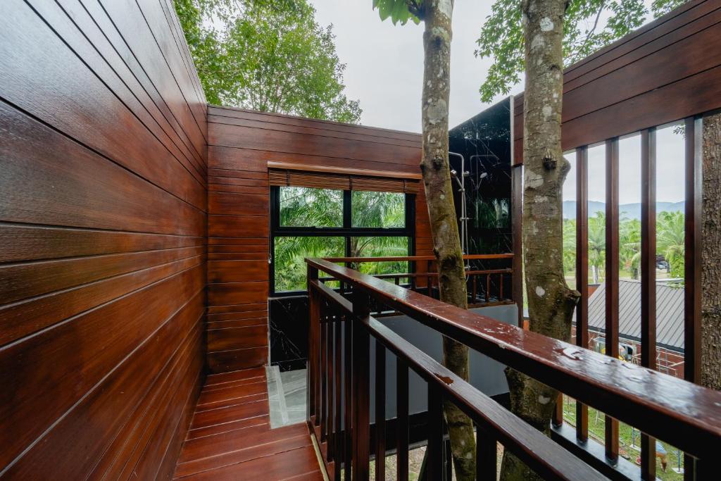 Balkón nebo terasa v ubytování High Tree Resort, Krabi